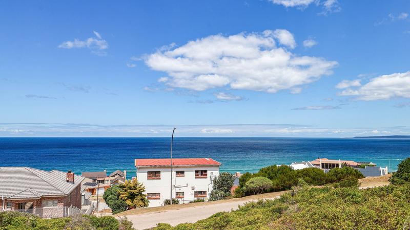 5 Bedroom Property for Sale in Dana Bay Western Cape